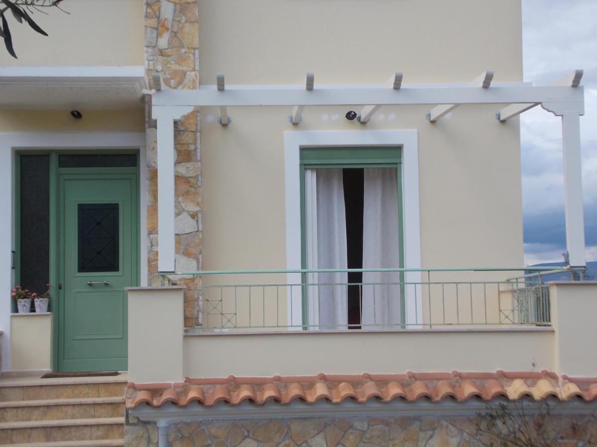 Theofilos House Apartment